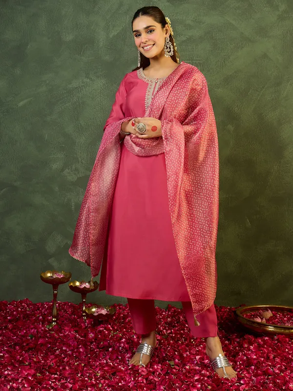 Pink_Embroidered_Silk_Kurta_Trouser_Dupatta_Set