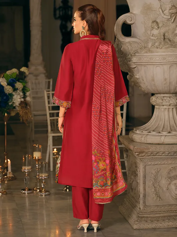 Pink_Embroidered_Straight_Kurta_Trousers_With_Dupatta_set