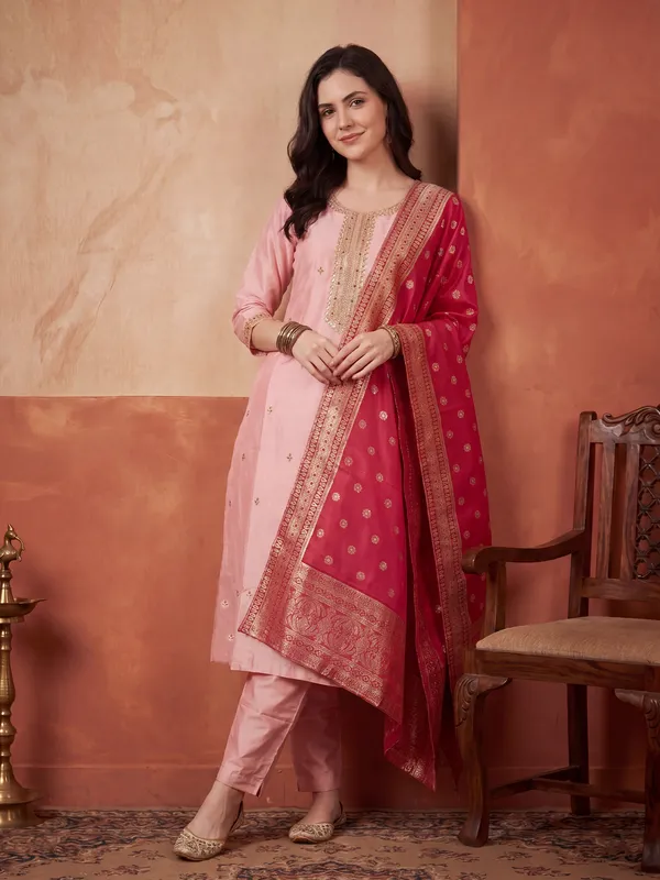 Pink_Embroidered_Silk_Blend_Kurta_Trouser_Dupatta_Set