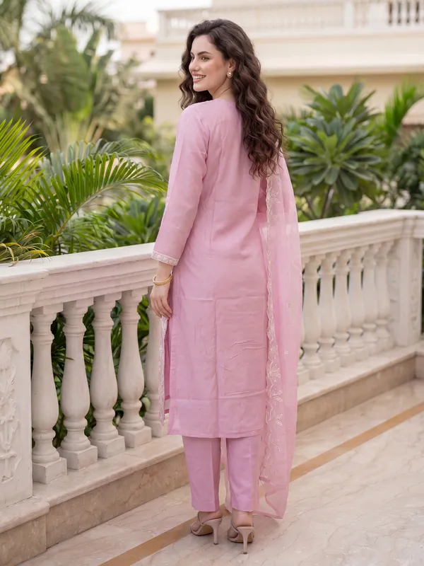 Pink_Embroidered_Silk_Blend_Kurta_Trouser_Dupatta_Set
