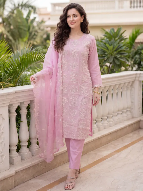 Pink_Embroidered_Silk_Blend_Kurta_Trouser_Dupatta_Set