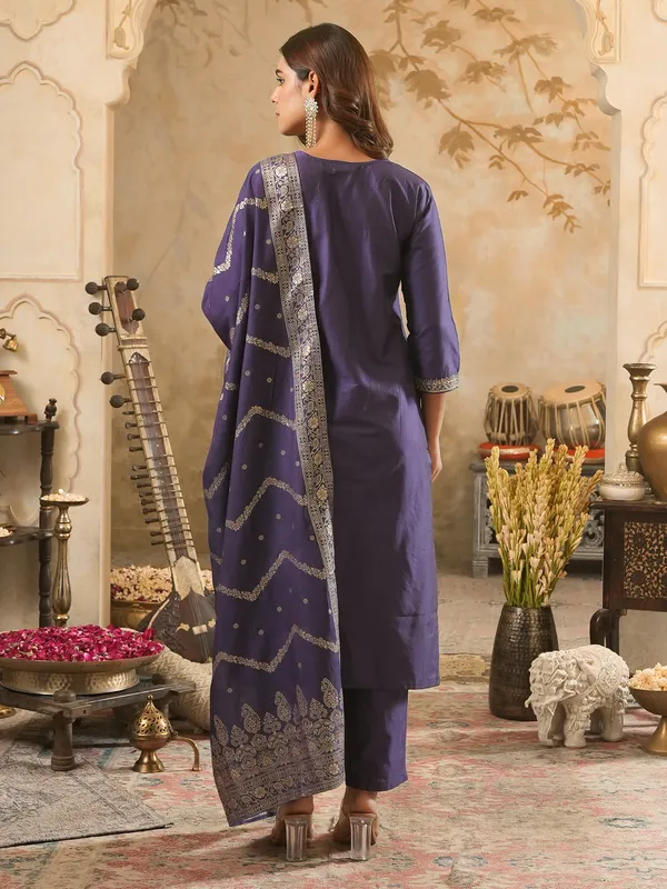 Purple_Silk_Blend_Embroidered_Kurta_Trouser_Dupatta_Set