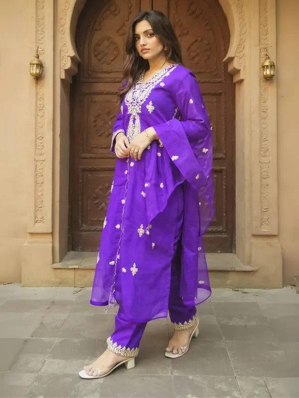 Purple_Embroidered_Silk_Kurta_Trouser_Dupatta_Set