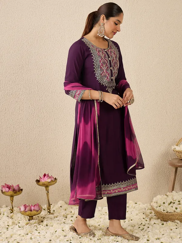 Purple_Embroidered_Straight_Kurta_Trousers_With_Dupatta_Set