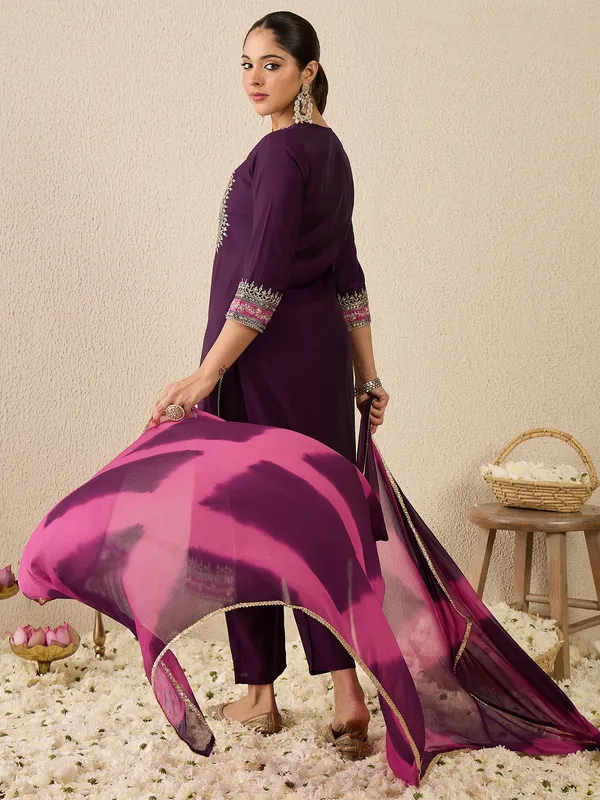 Purple_Embroidered_Straight_Kurta_Trousers_With_Dupatta_Set