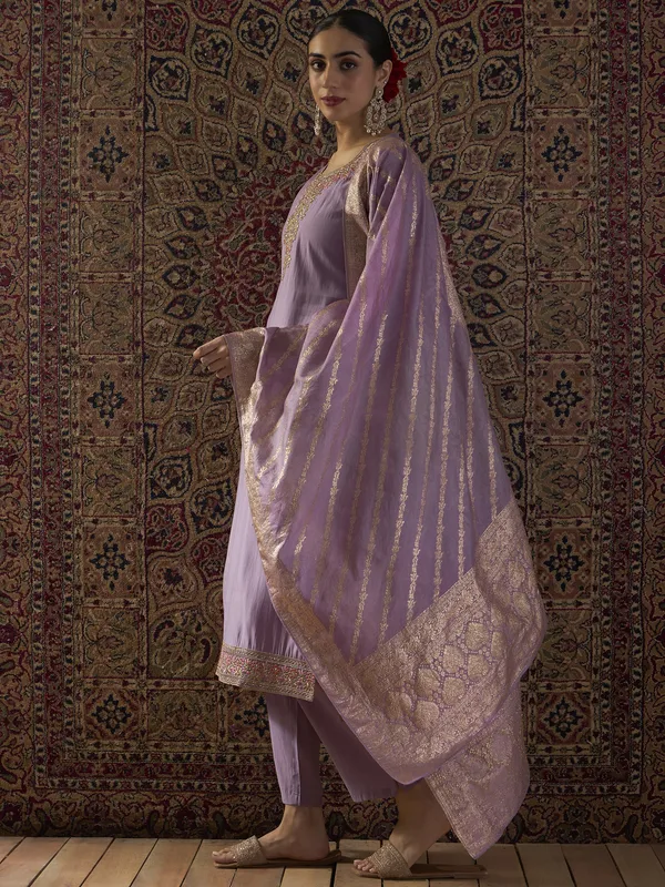 Purple_Embroidered_Silk_Kurta_Trouser_Dupatta_Set