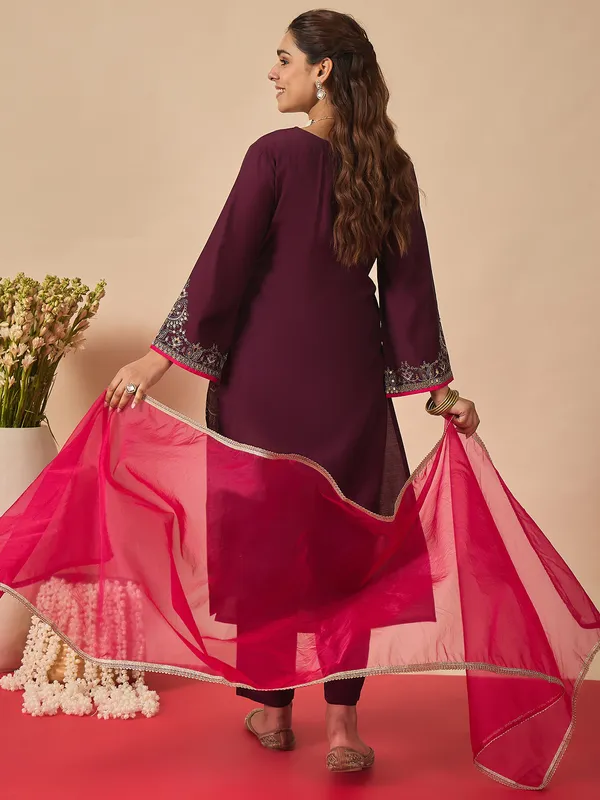 Purple_Embroidered_Liva_Kurta_Trouser_Dupatta_Set