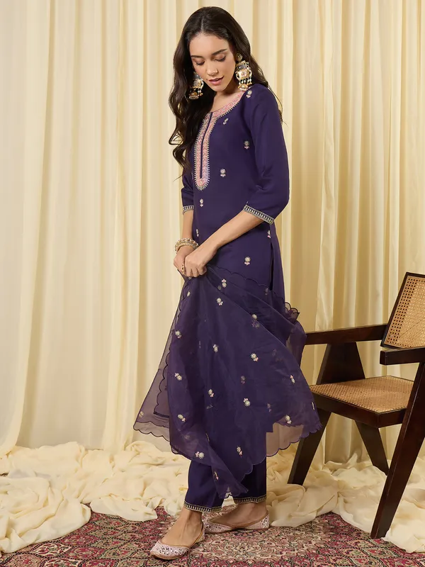 Purple_Embroidered_Straight_Kurta_Trousers_With_Dupatta_Set