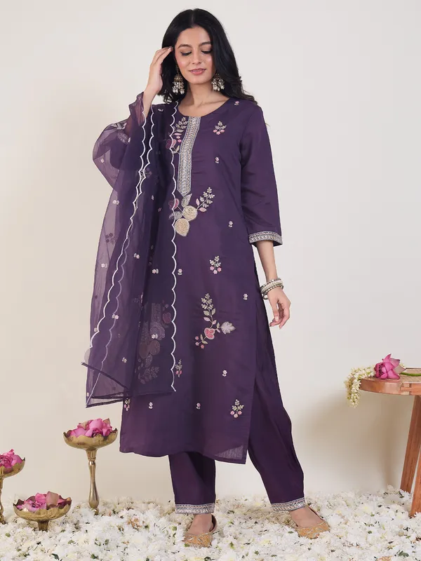 Purple_Embroidered_Straight_Kurta_Trousers_With_Dupatta_Set