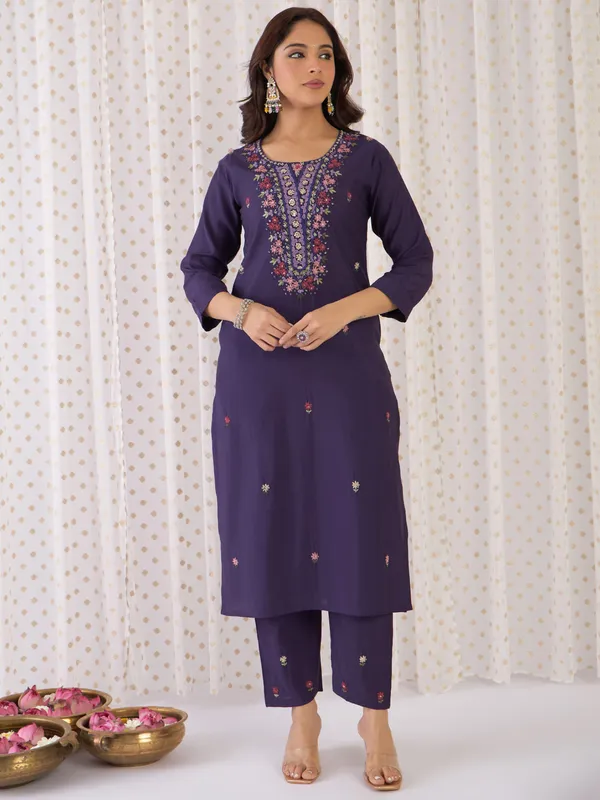 Purple_Embroidered_Silk_Kurta_Trouser_Dupatta_Set