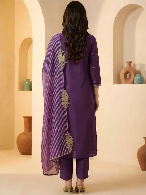 Purple_Embroidered_Silk_Blend_Kurta_Trouser_Dupatta_Set