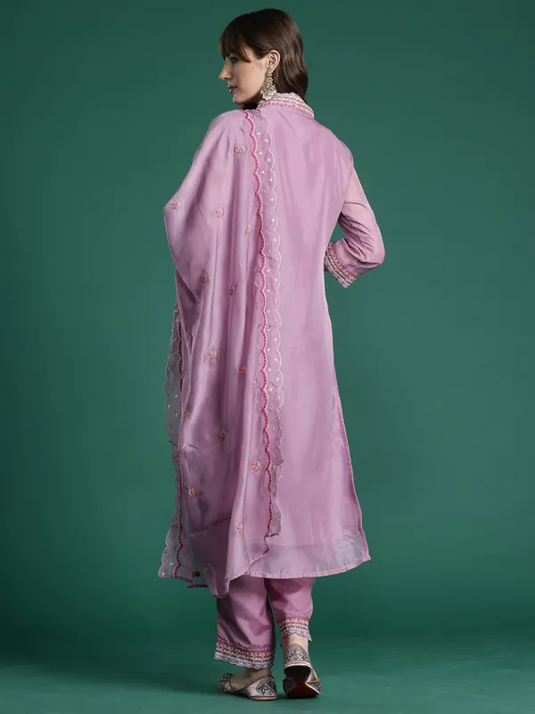 Purple_Embroidered_Organza_Kurta_Trouser_Dupatta_Set