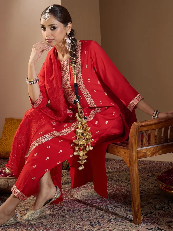 Red_Embroidered_Silk_Kurta_Trouser_Dupatta_Set