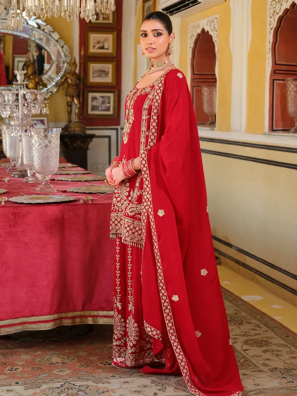 Red_Embroidered_Chinon_Kurta_Trouser_Dupatta_Set