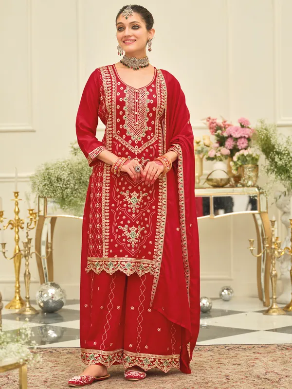 Red_Embroidered_Silk_Blend_Kurta_Trouser_Dupatta_Set