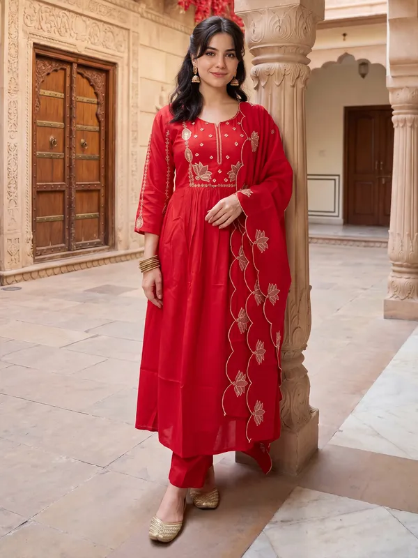 Red_Embroidered_Silk_Blend_Kurta_Trouser_Dupatta_Set
