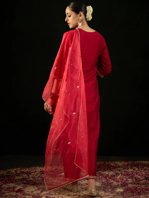 Red_Embroidered_Liva_Kurta_Trouser_Dupatta_Set