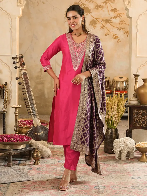 Pink_Embroidered_Silk_Blend_Kurta_Trouser_Dupatta_Set