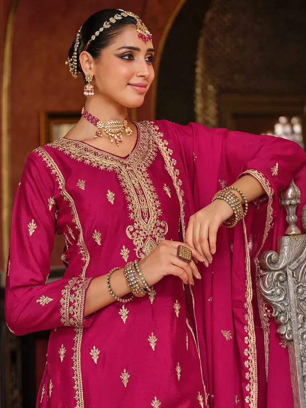 Pink_Embroidered_Chinon_Kurta_Trouser_Dupatta_Set