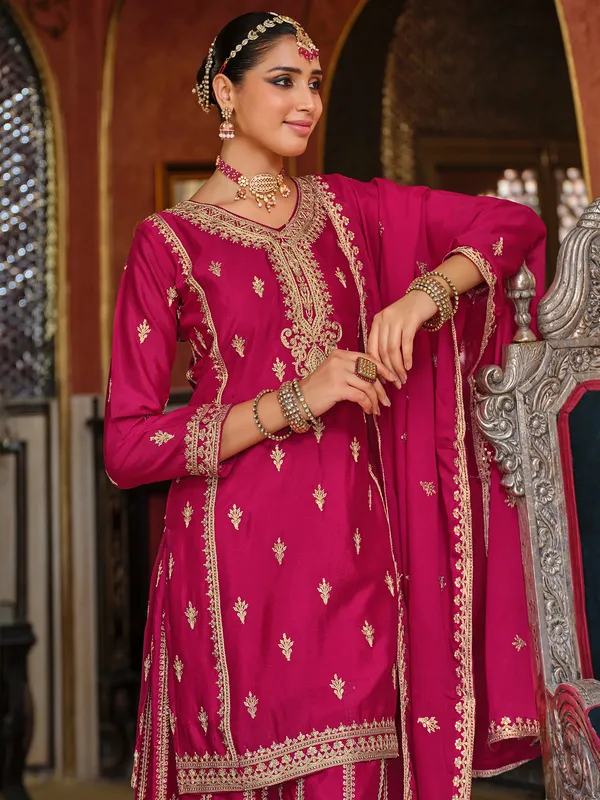 Pink_Embroidered_Chinon_Kurta_Trouser_Dupatta_Set