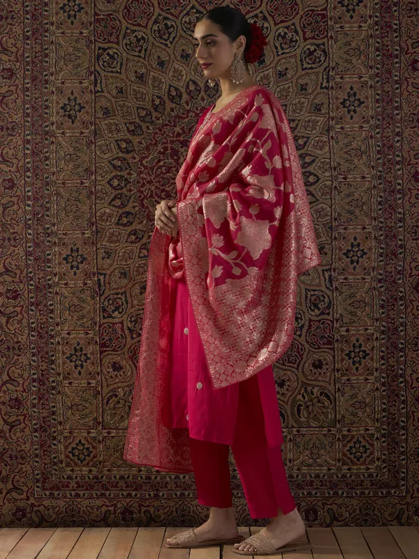 Pink_Embroidered_Silk_Blend_Kurta_Trouser_Dupatta_Set
