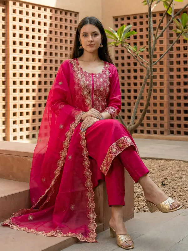 Pink_Embroidered_Straight_Kurta_Trousers_With_Dupatta_Set
