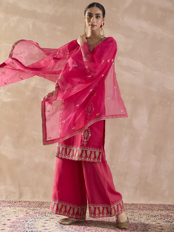 Pink_Embroidered_Silk_Kurta_Trouser_Dupatta_Set