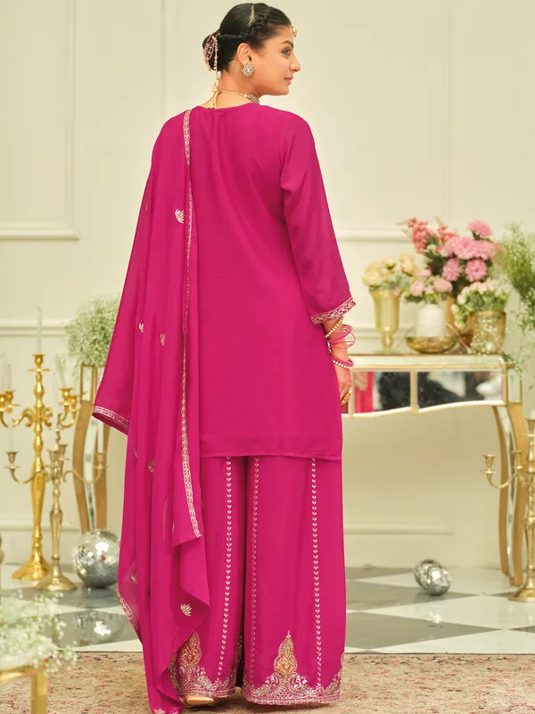Pink_Embroidered_Chinon_Kurta_Trouser_Dupatta_Set