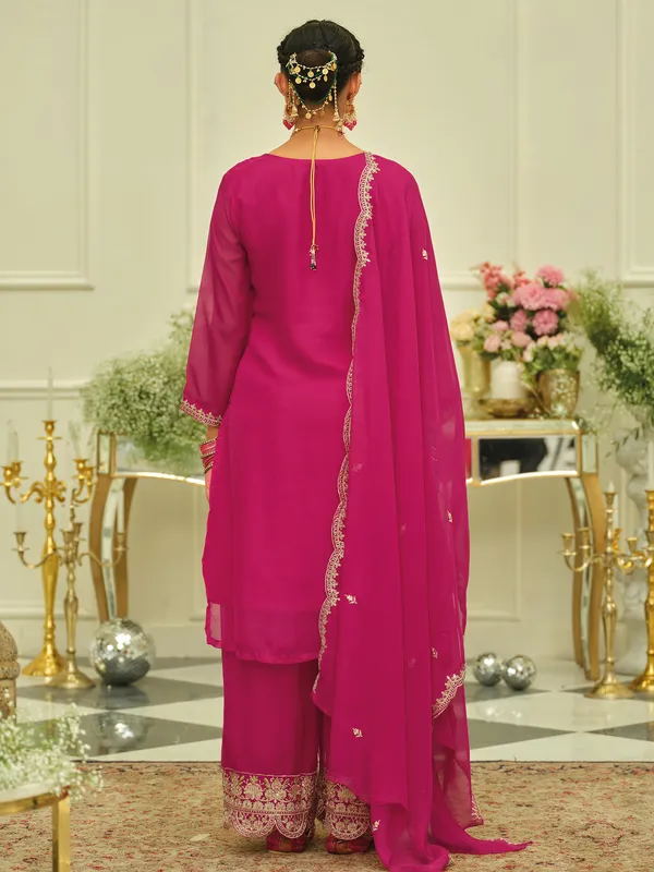 Pink_Embroidered_Organza_Kurta_Trouser_Dupatta_Set