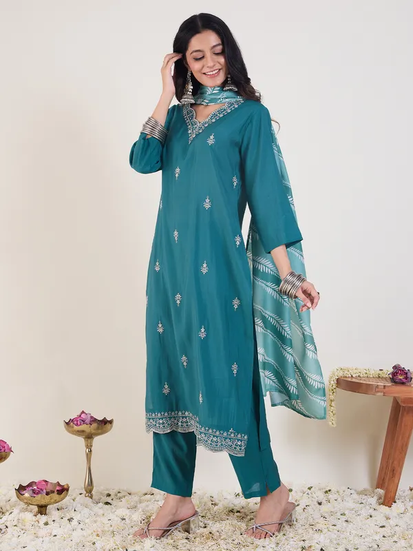 Teal_Silk_Blend_Embroidered_Kurta_Trouser_Dupatta_Set