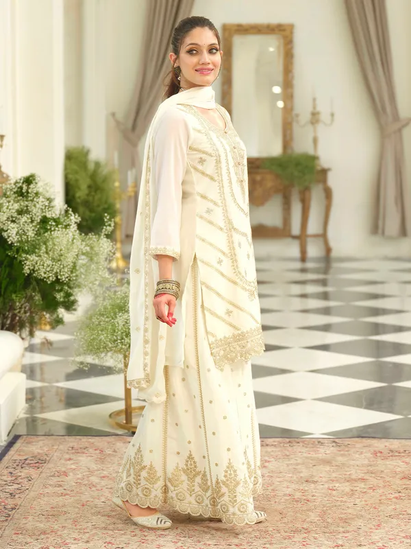 White_Embroidered_Chinon_Kurta_Trouser_Dupatta_Set