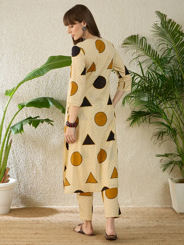 Beige_Printed_Pure_Cotton_Kurta_Trouser_Set