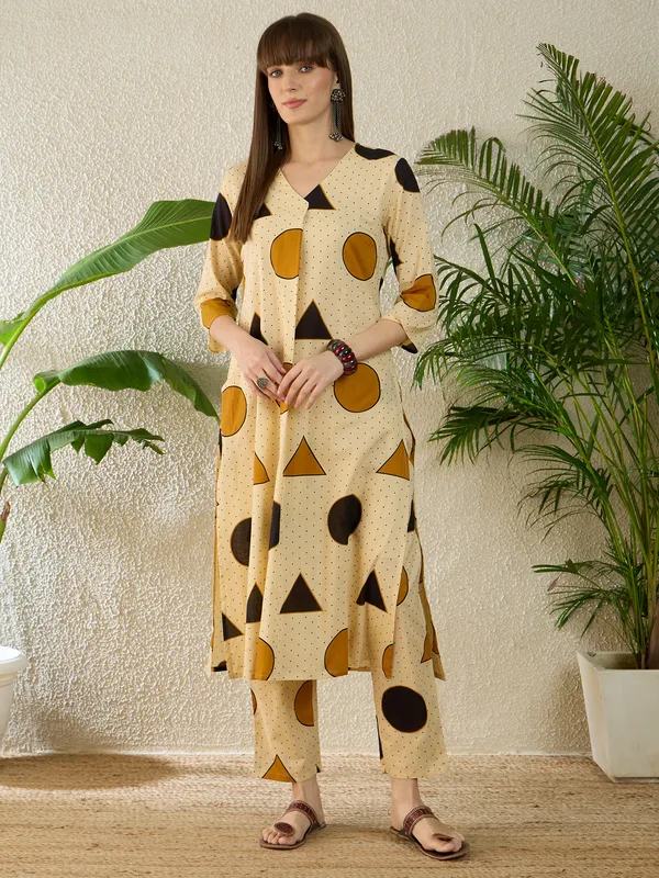 Beige_Printed_Pure_Cotton_Kurta_Trouser_Set