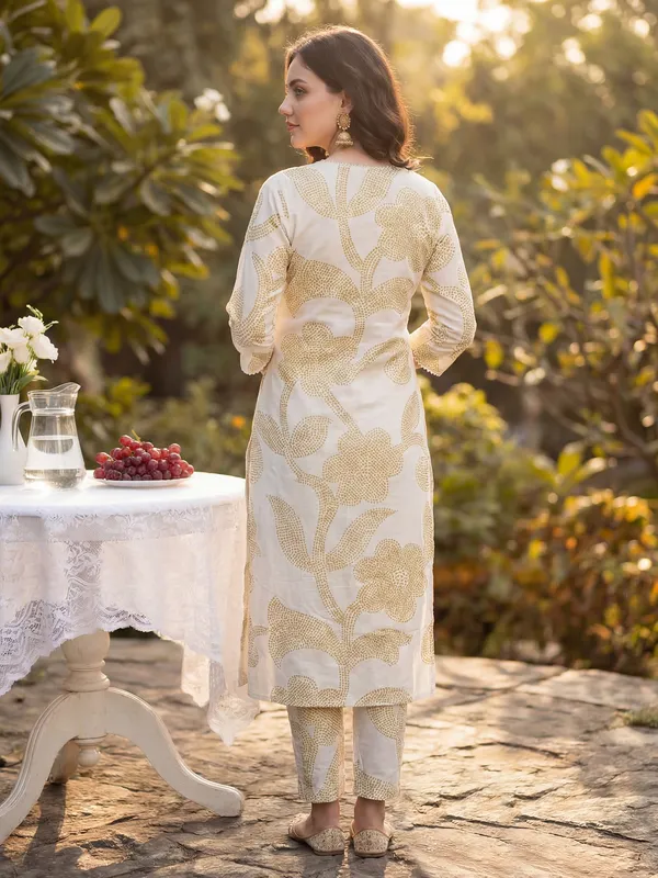 Beige_Printed_Pure_Cotton_Kurta_Trouser_Set