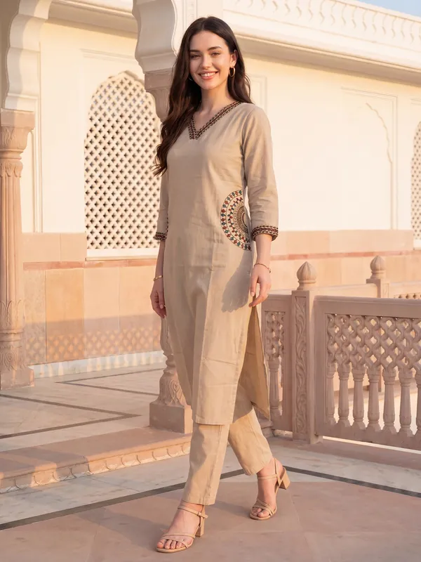 Beige_Printed_Pure_Cotton_Kurta_Trouser_Set