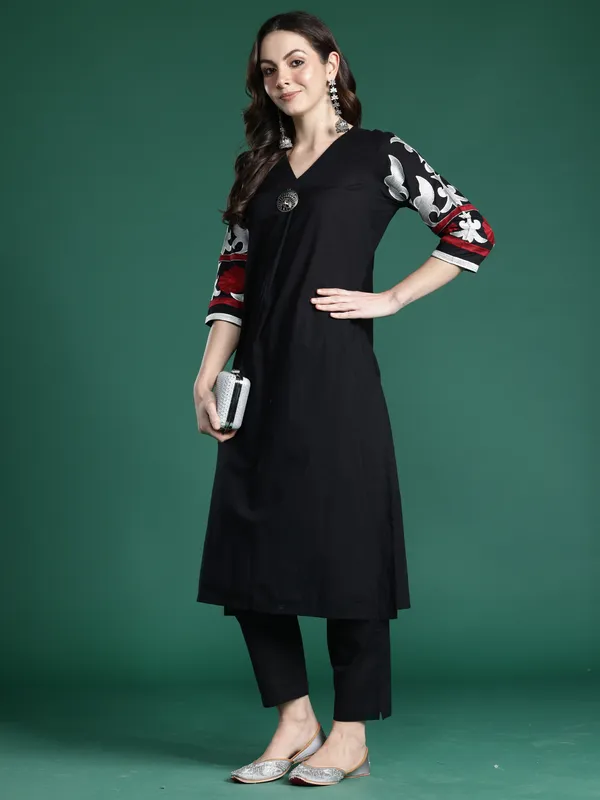 Black_Embroidered_Pure_Cotton_Kurta_Trouser_Set