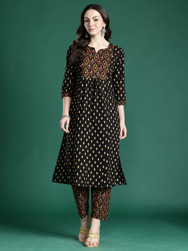 Black_Printed_Pure_Cotton_Kurta_Trouser_Set