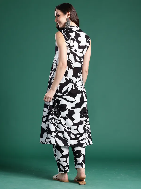 Black_Printed_Pure_Cotton_Kurta_Trouser_Set