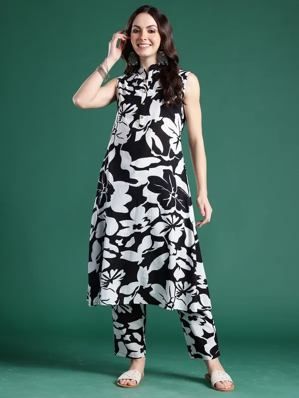 Black_Printed_Pure_Cotton_Kurta_Trouser_Set