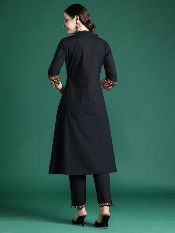 Black_Printed_Pure_Cotton_Kurta_Trouser_Set