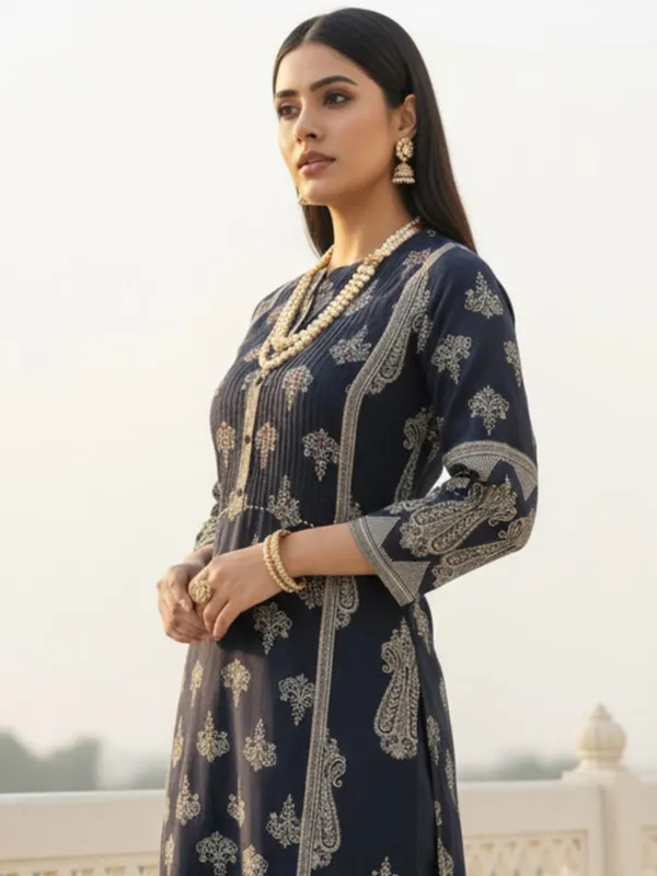 Black_Cotton_A-Line_Kurta_with_Trousers
