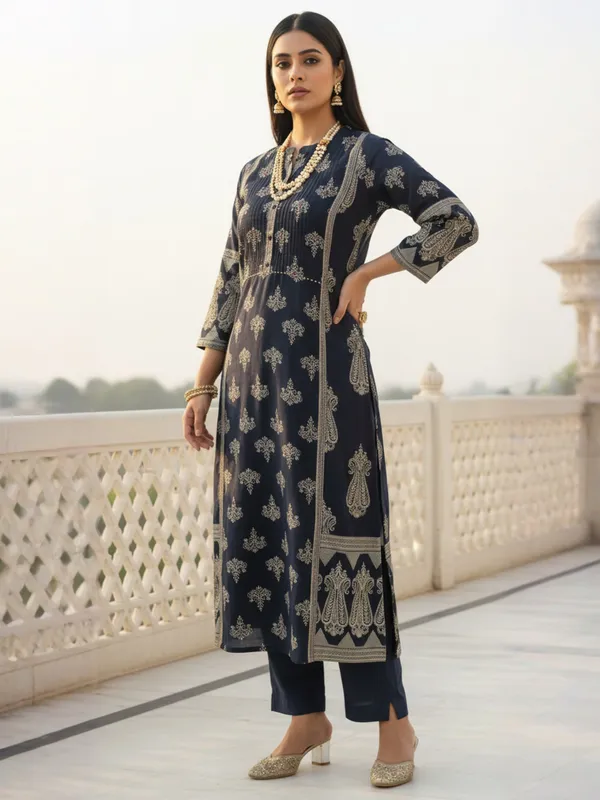 Black_Cotton_A-Line_Kurta_with_Trousers