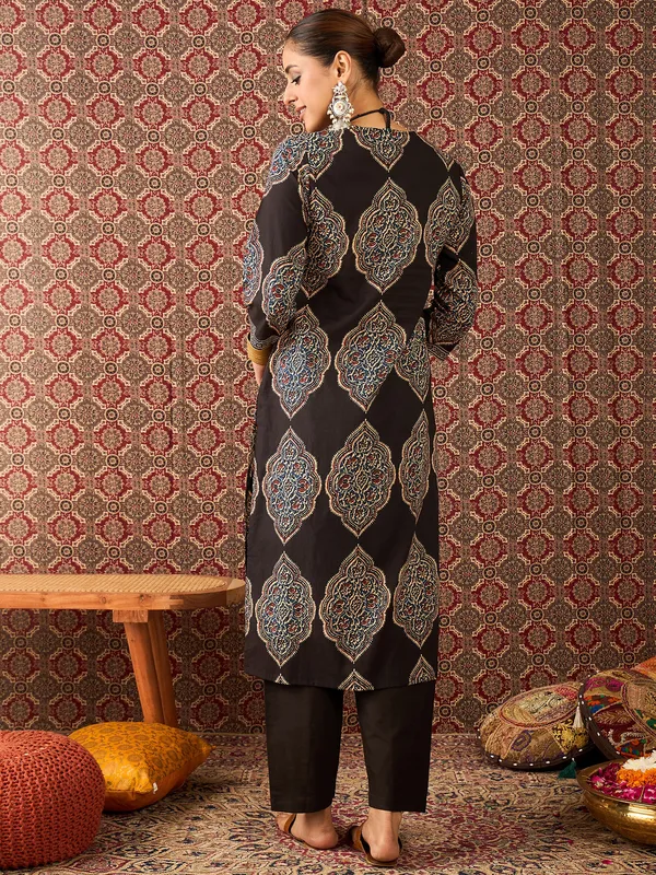 Black_Printed_Pure_Cotton_Kurta_Trouser_Set