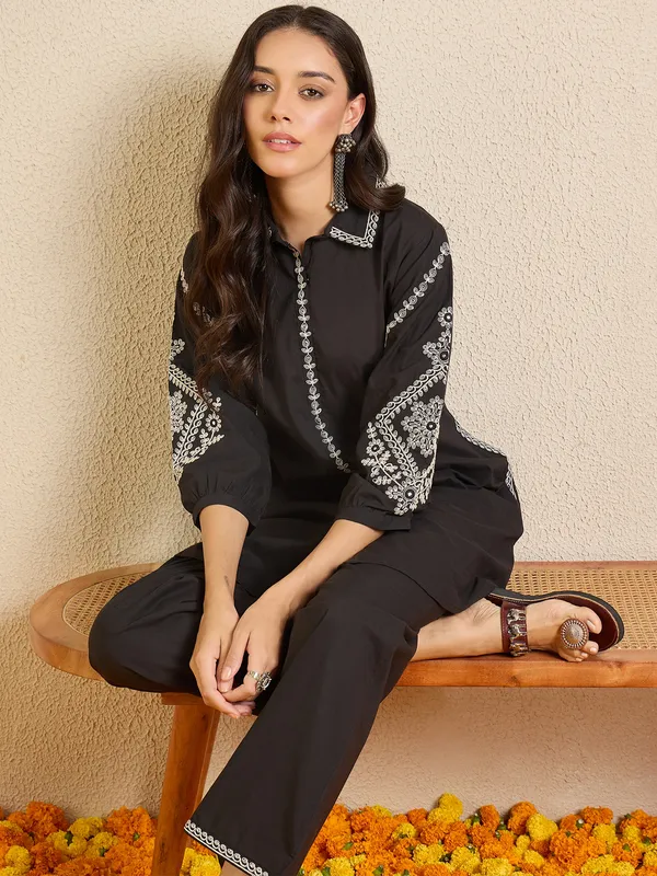 Black_Embroidered_Pure_Cotton_Kurta_Trouser_Set