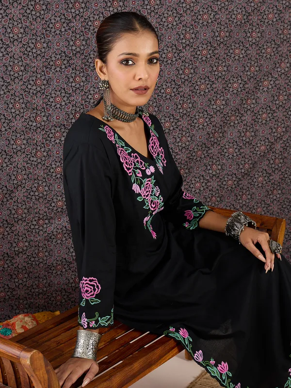 Black_Embroidered_Pure_Cotton_Kurta_Trouser_Set