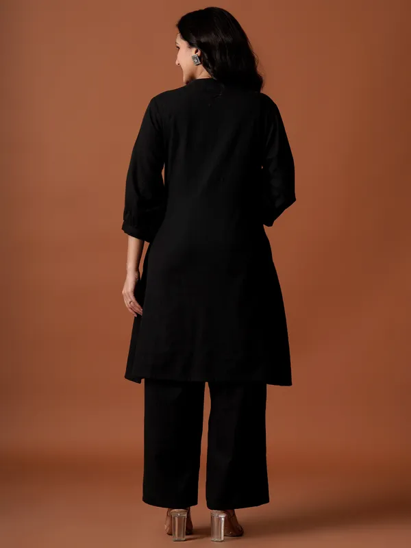 Black_Embroidered_Pure_Cotton_Kurta_Trouser_Set