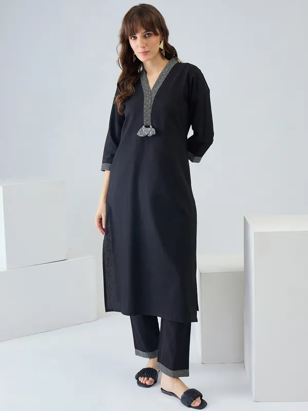Black_Embroidered_Pure_Cotton_Kurta_Trouser_Set