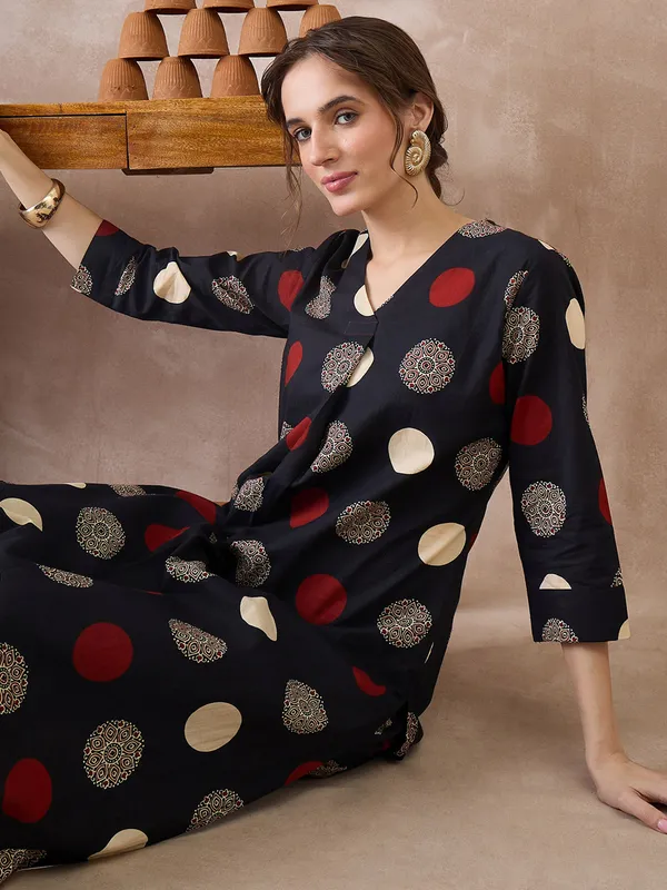 Black_Printed_Pure_Cotton_Kurta_Trouser_Set