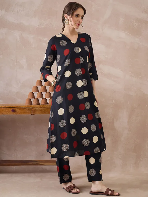 Black_Printed_Pure_Cotton_Kurta_Trouser_Set