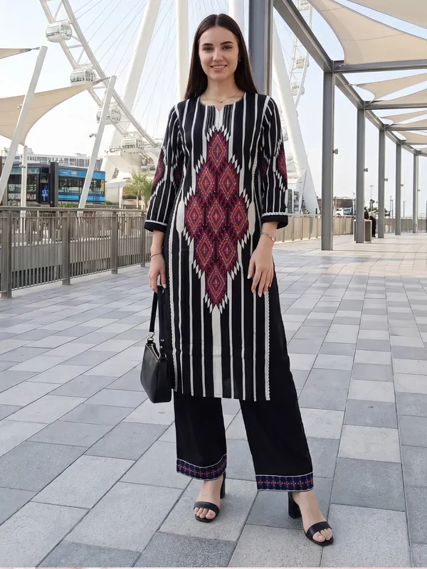 Black_Printed_Pure_Cotton_Kurta_Trouser_Set